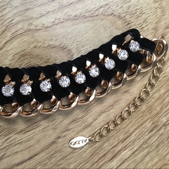 Rose gold chain with rhinestone necklace - Picture 3 of 3